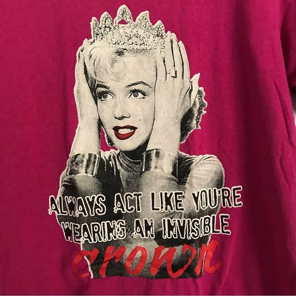 Vintage Marilyn Monroe “invisible crown” fuschia magenta anvil t-shirt sz small - Picture 2 of 4
